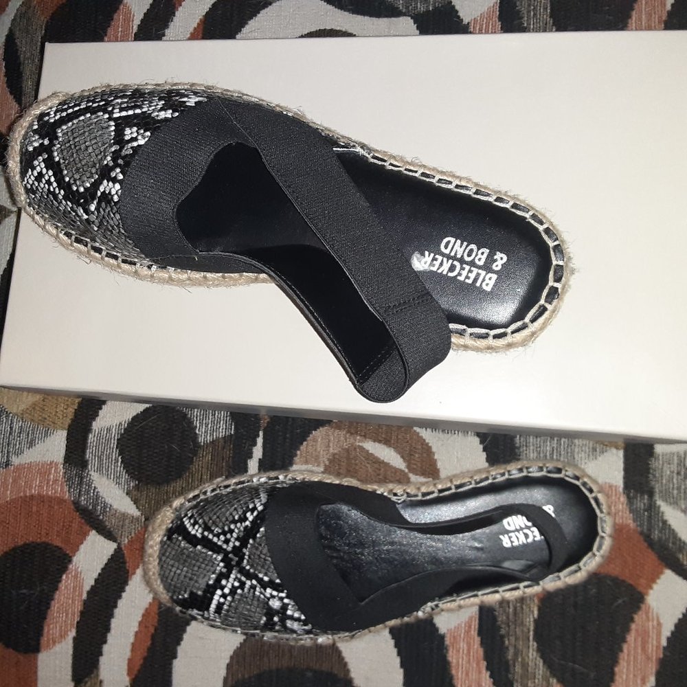 womans shoes size 7